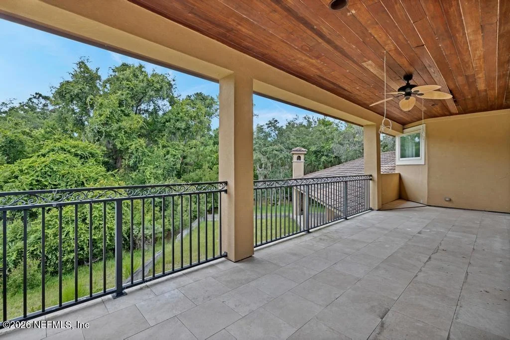 Photo of 164 N RIVER Drive