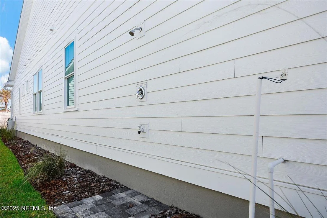 Photo of 110 OCEANVIEW Drive