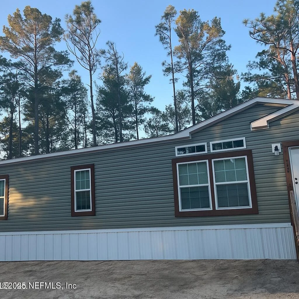 Photo of 118 LARIAT Drive