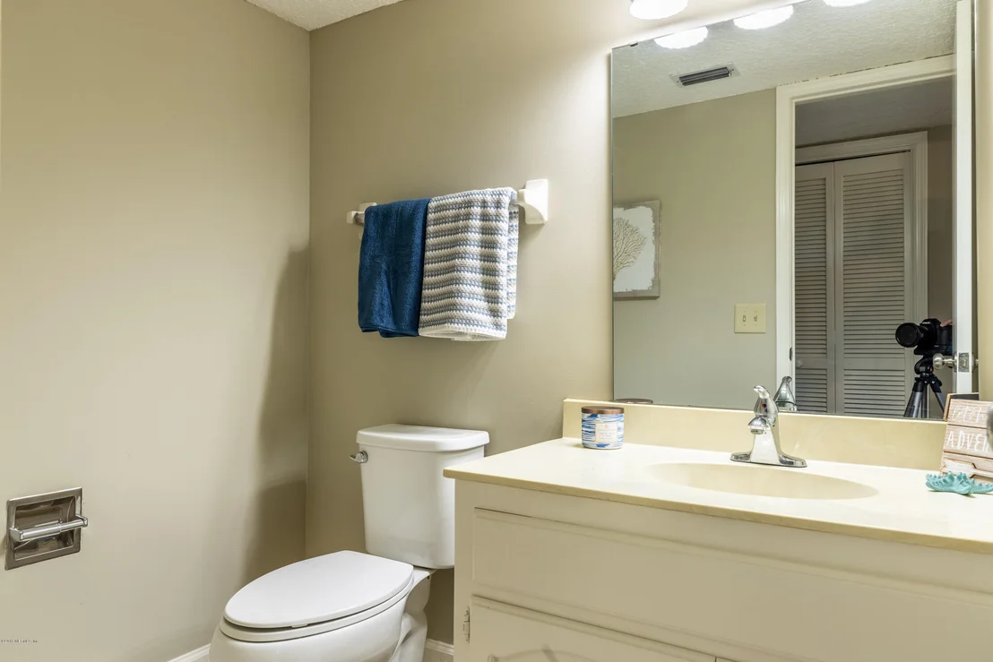 Photo of 4847 MARINERS POINT Drive