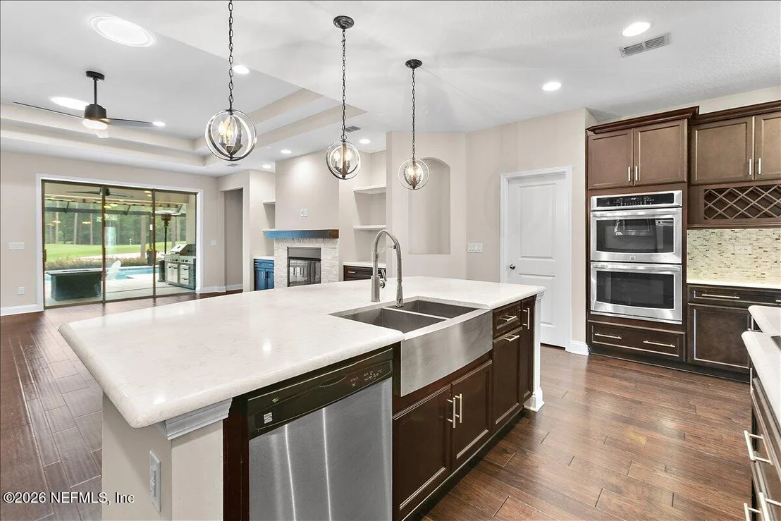 Photo of 160 GREENVIEW Lane