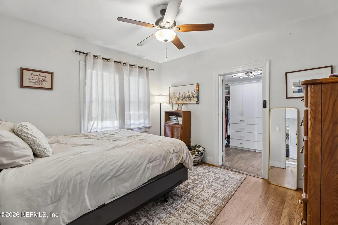 Photo of 2252 MILLS Road