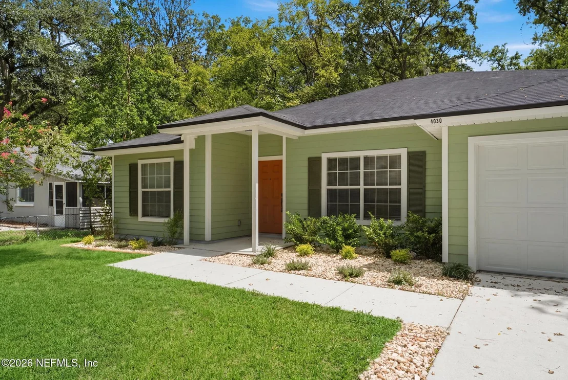 Photo of 4030 HUNTER Circle