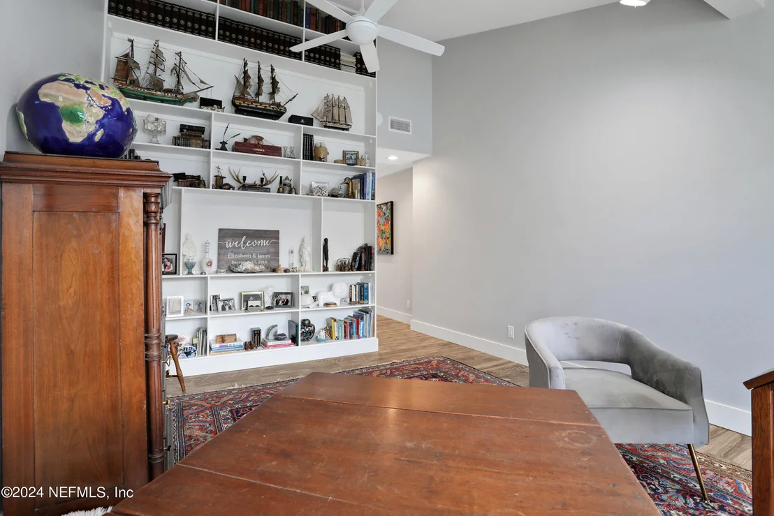Photo of 3647 WESTOVER Road