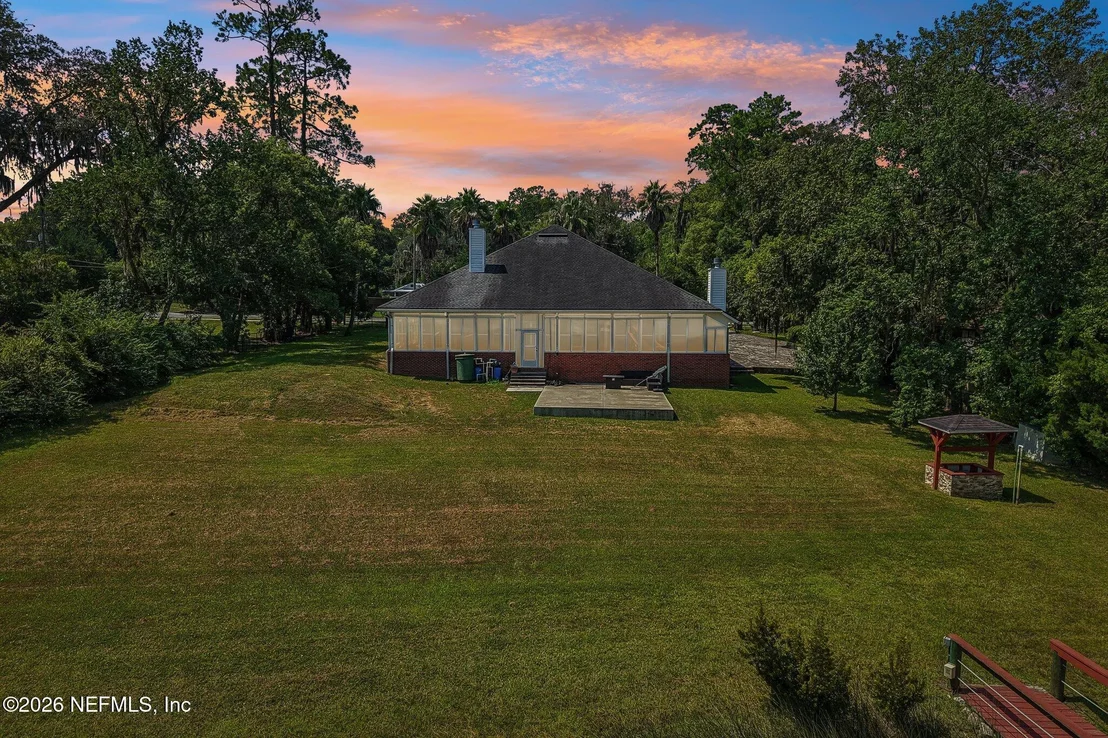 Photo of 3425 TROUT RIVER Boulevard