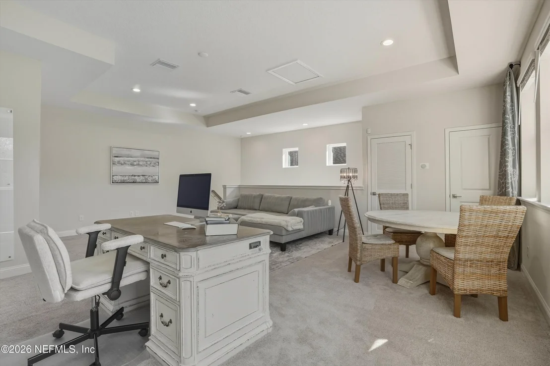 Photo of 204 COURTNEY CHASE Drive