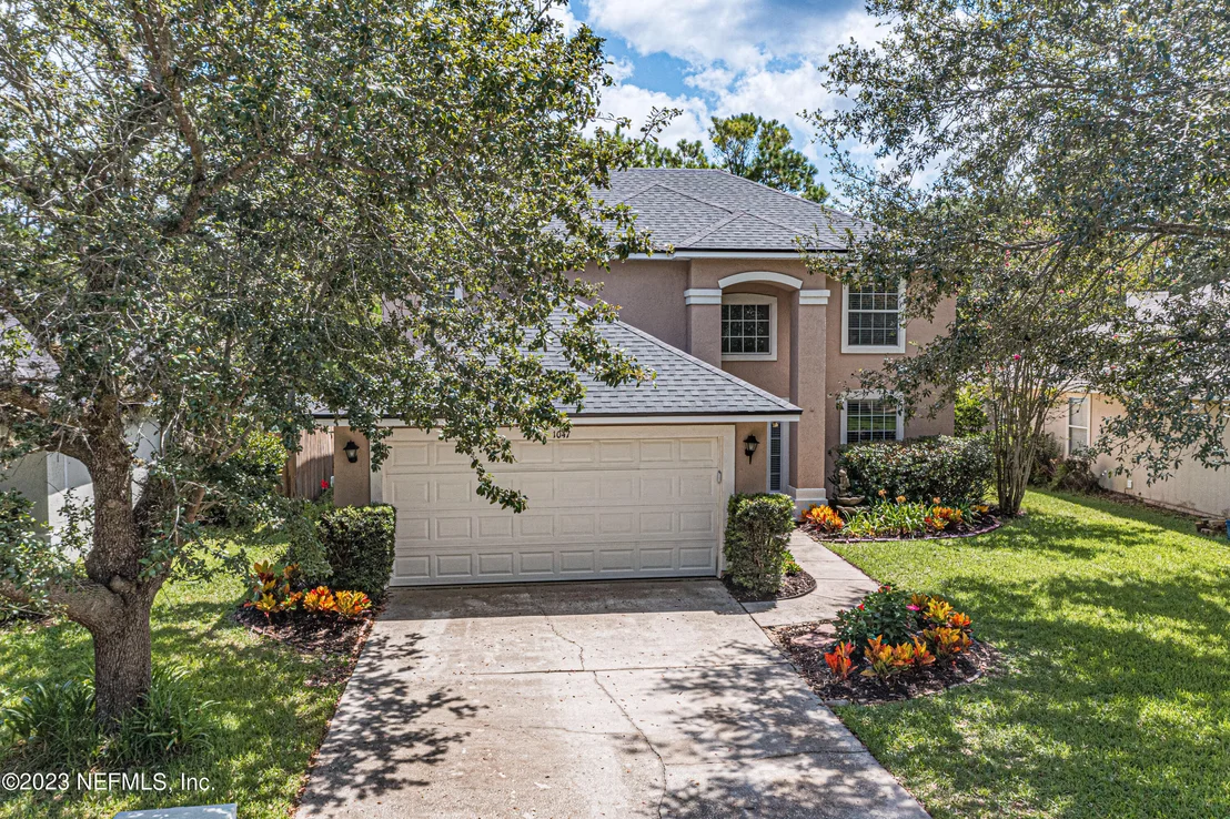 Photo of 1047 MOOSEHEAD Drive