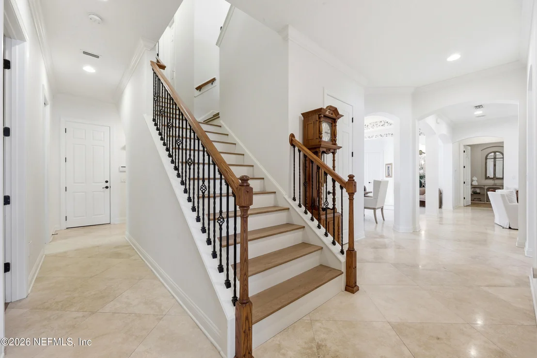 Photo of 2049 BISHOP ESTATES Road