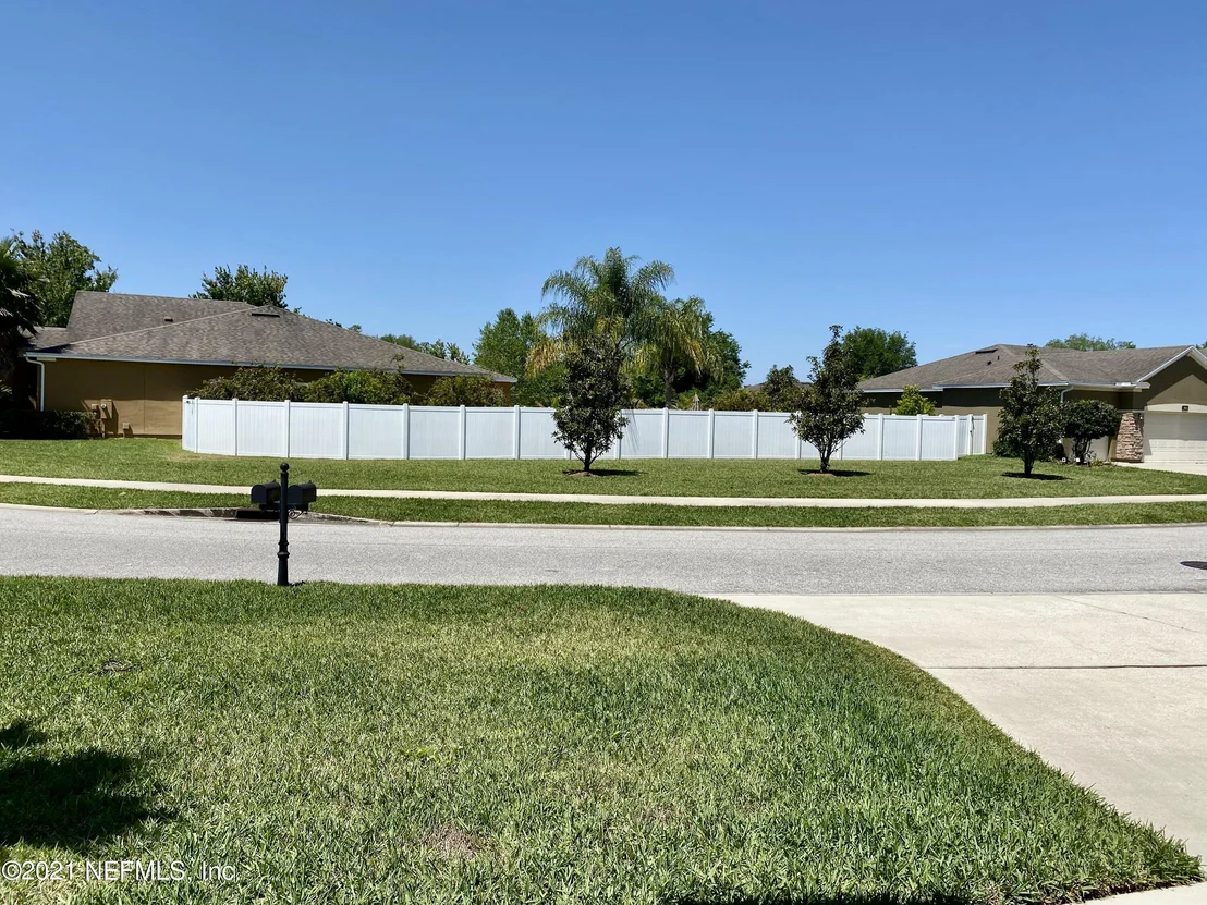 Photo of 325 HUFFNER HILL Circle