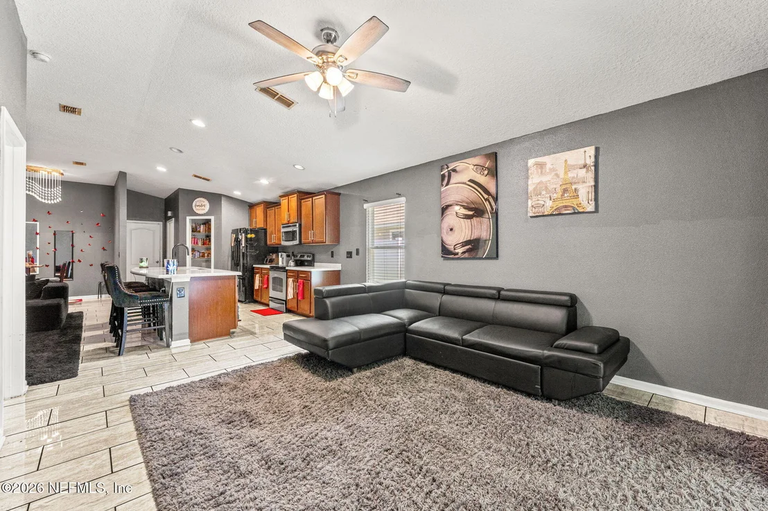Photo of 5754 ROYALTY Road