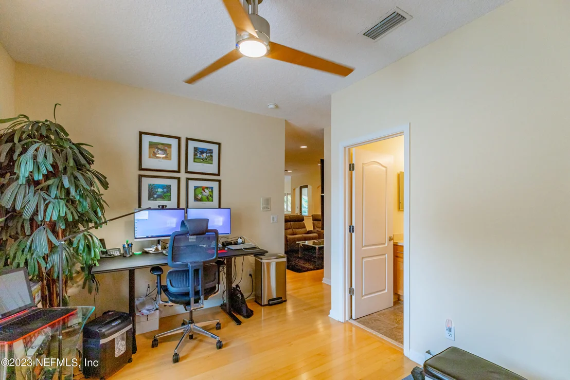Photo of 1639 DOVER HILL Drive