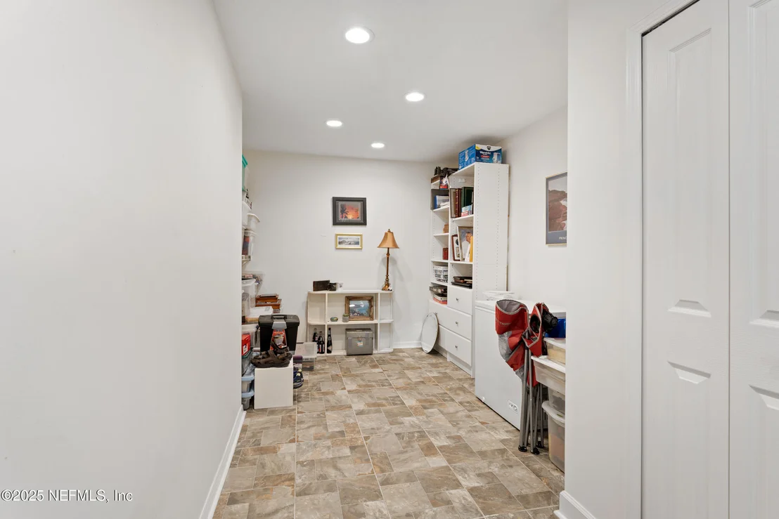 Photo of 686 FREDERIC Drive