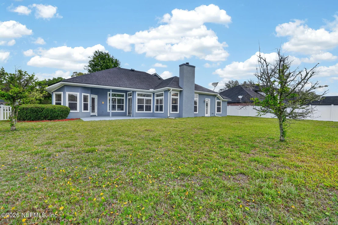 Photo of 1104 HIDEAWAY Drive N