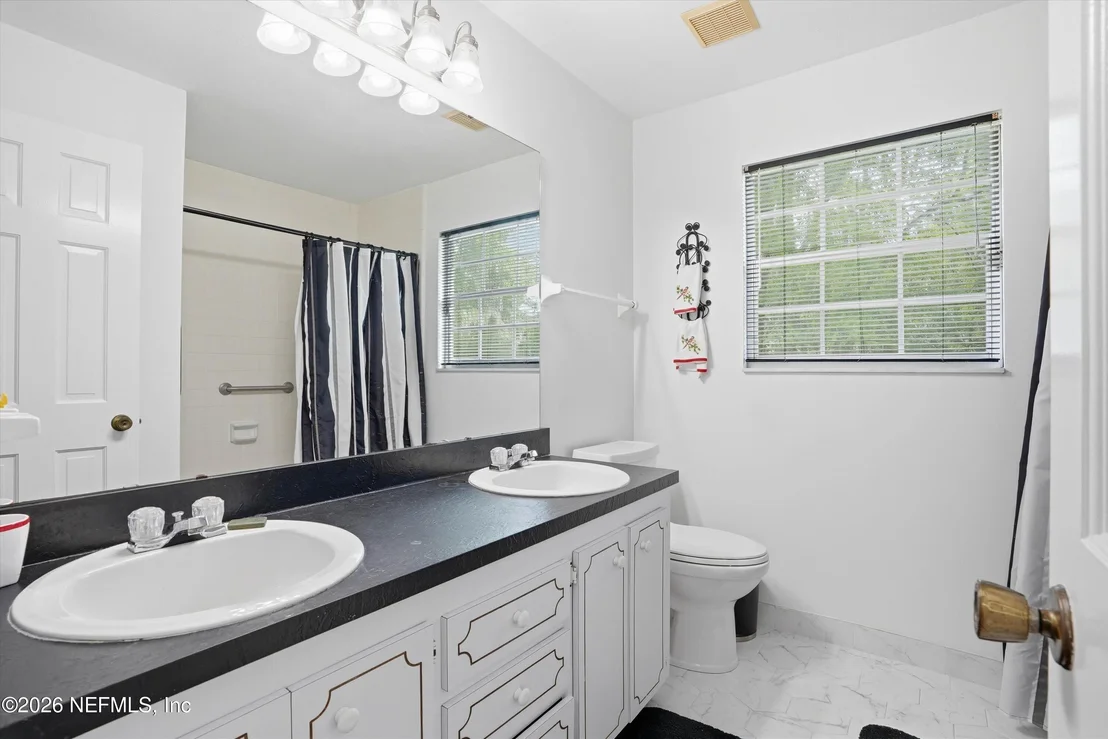 Photo of 970 SANDPIPER Lane