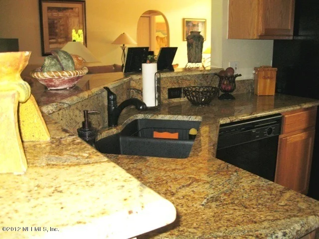 Photo of 3297 Carlotta Road