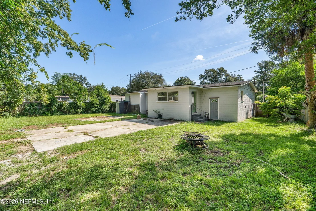 Photo of 3728 ROGERO Road