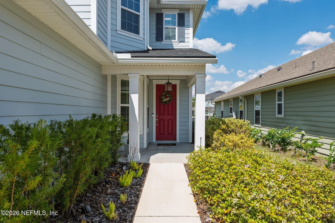 Photo of 182 FOXCROSS Avenue