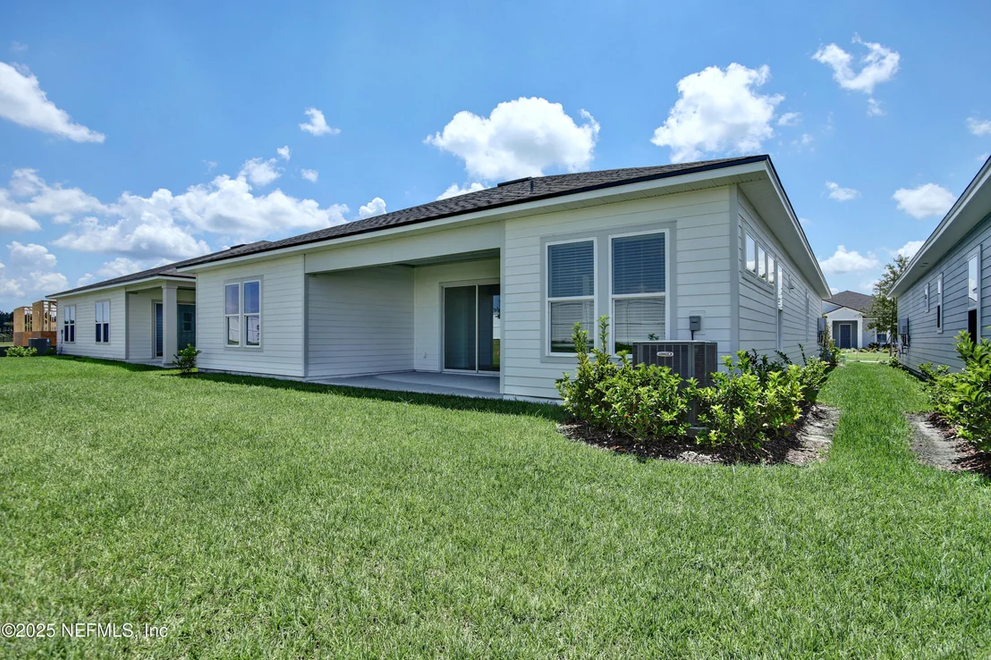 Photo of 282 KNOTTED BIRCH Avenue