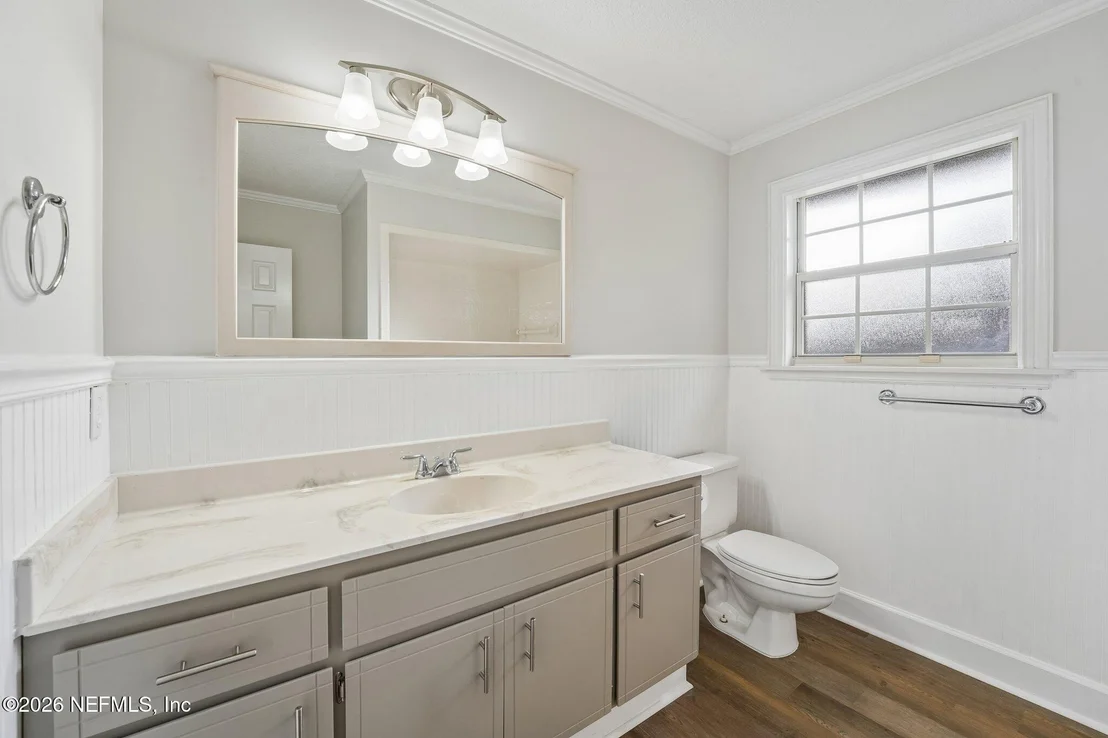 Photo of 1607 SHEFFIELD Place
