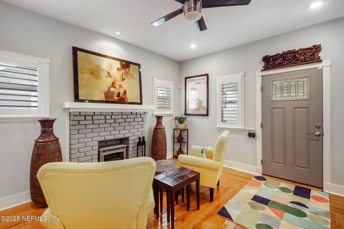 Photo of 2811 POST Street