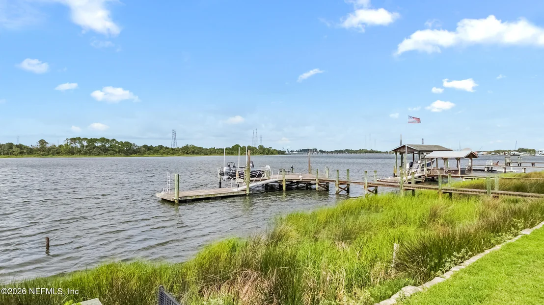 Photo of 5392 HECKSCHER Drive