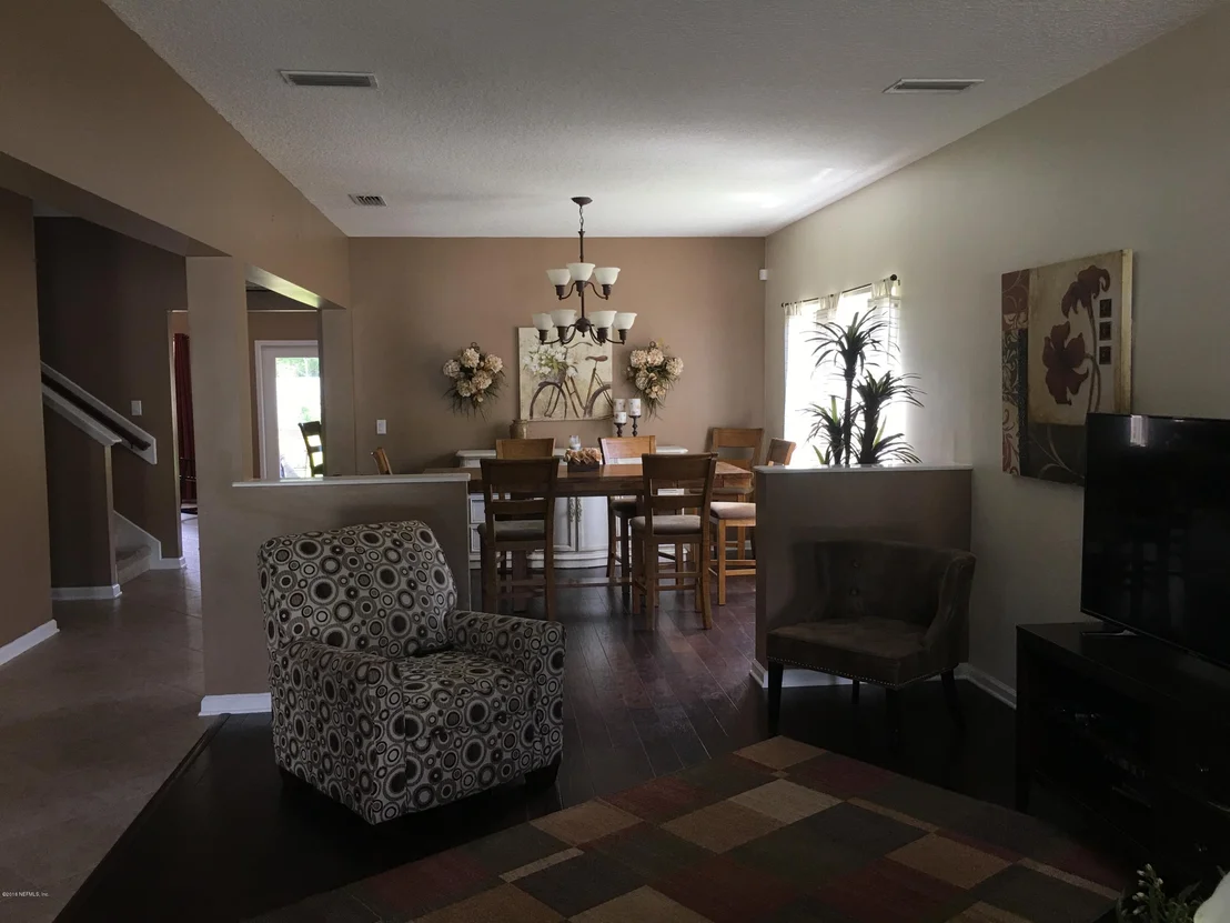 Photo of 2915 DISCOVERY Way