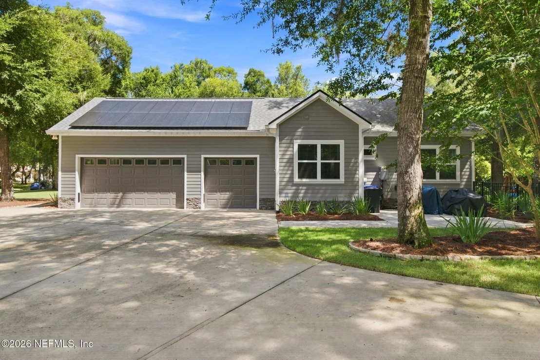 Photo of 704 COACHMAN'S Place