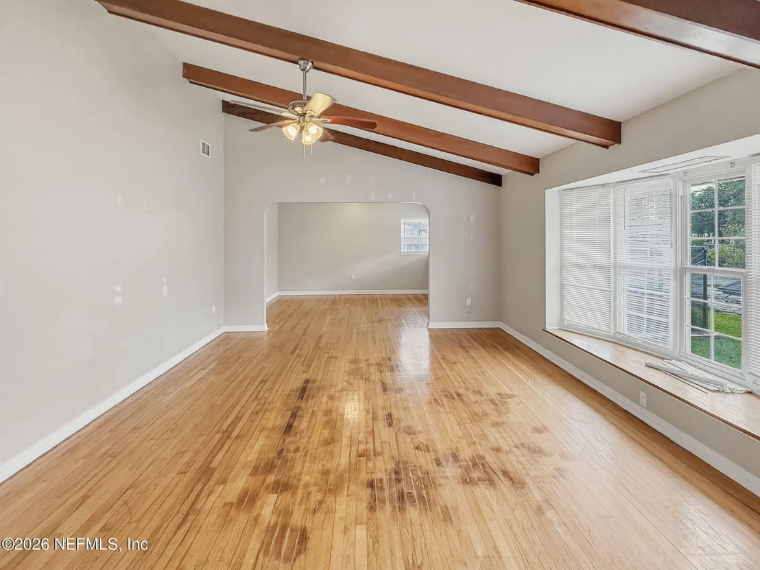 Photo of 477 DEL MONTE Drive