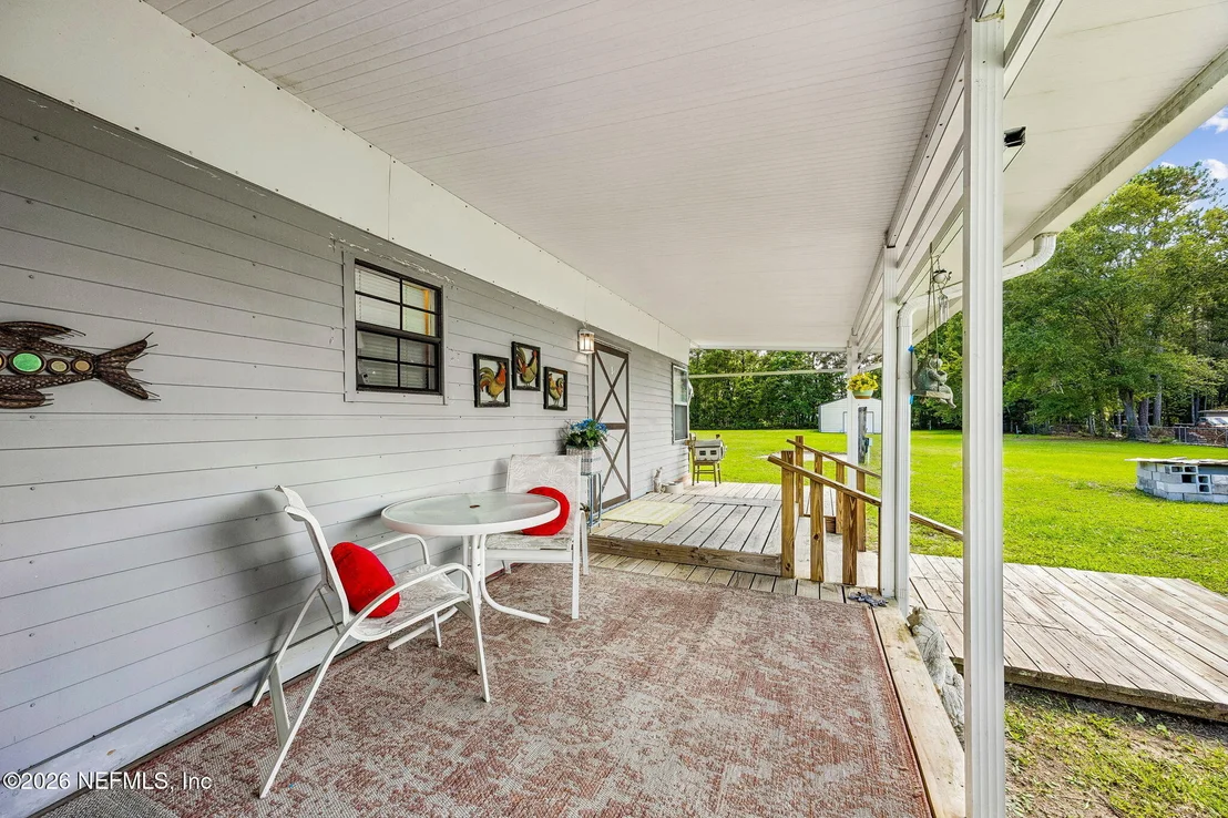 Photo of 15690 SEARS Road