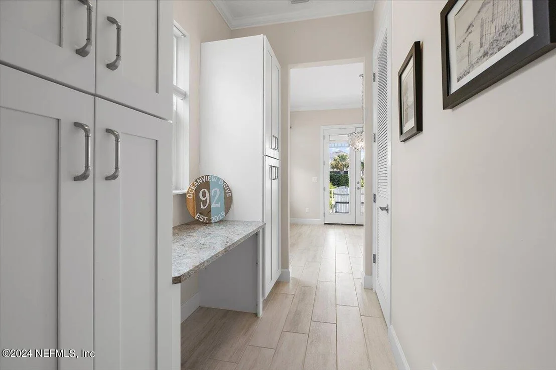 Photo of 92 OCEANVIEW Drive