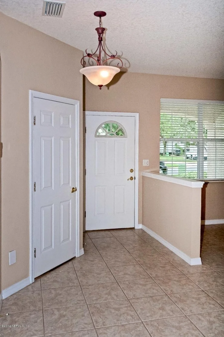 Photo of 178 LIONS GATE Drive