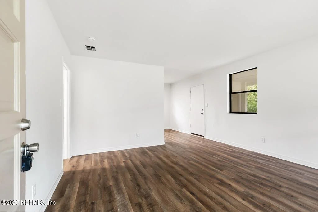 Photo of 10252 ELMHURST Drive
