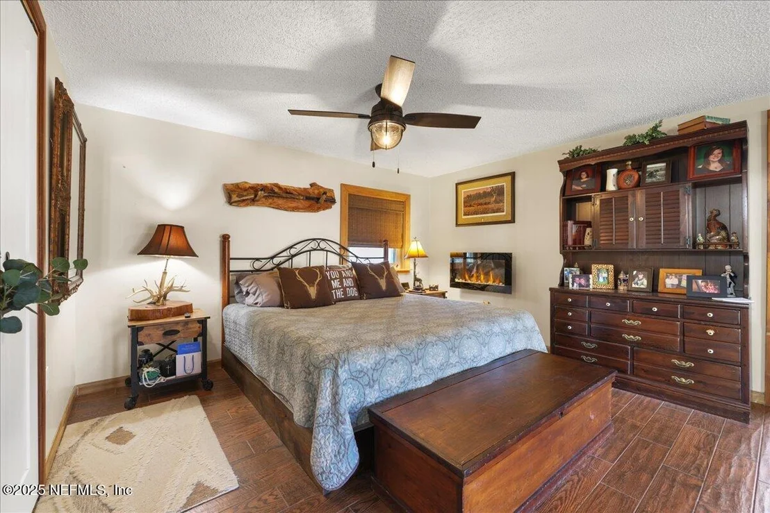 Photo of 188 PALM Drive