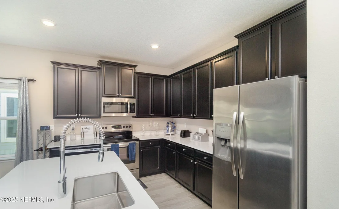 Photo of 7098 LONGLEAF BRANCH Drive