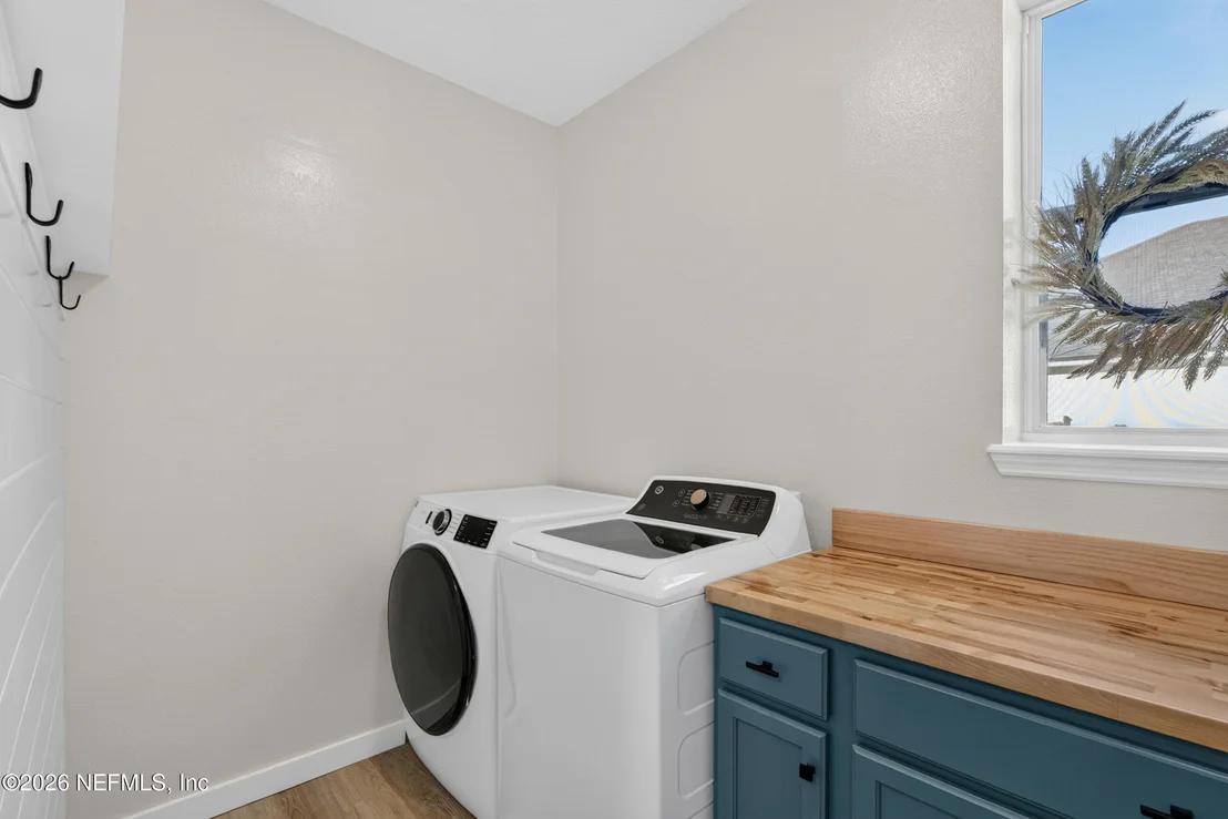 Photo of 394 HEFFERON Drive