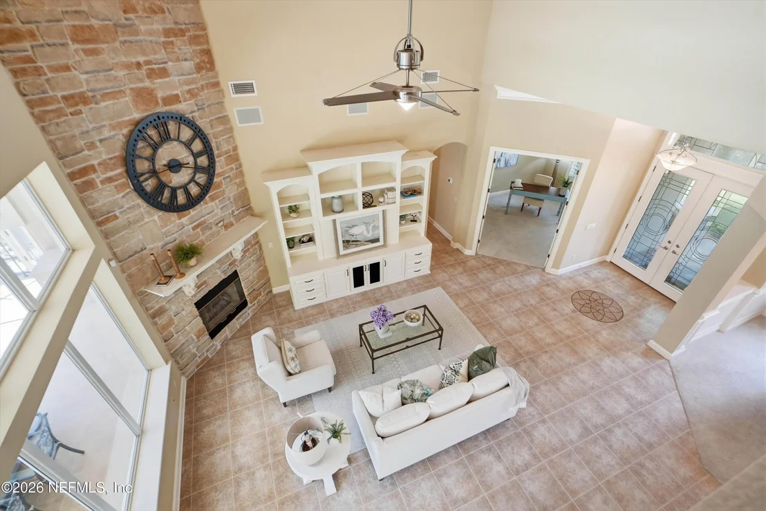 Photo of 560 SEBASTIAN Square