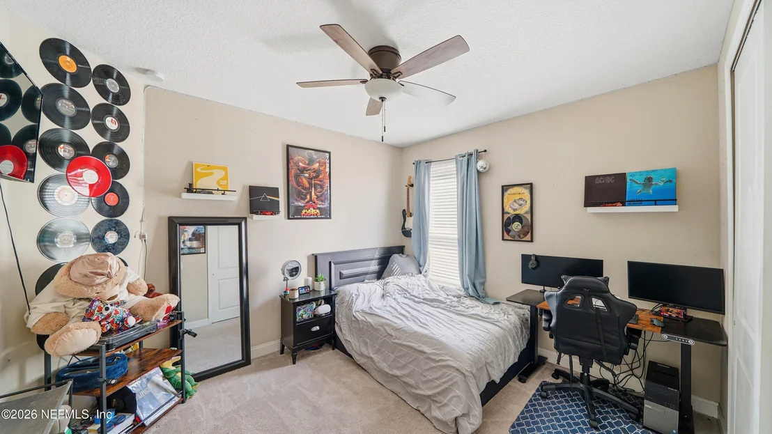 Photo of 63 DIAMONDBACK Avenue