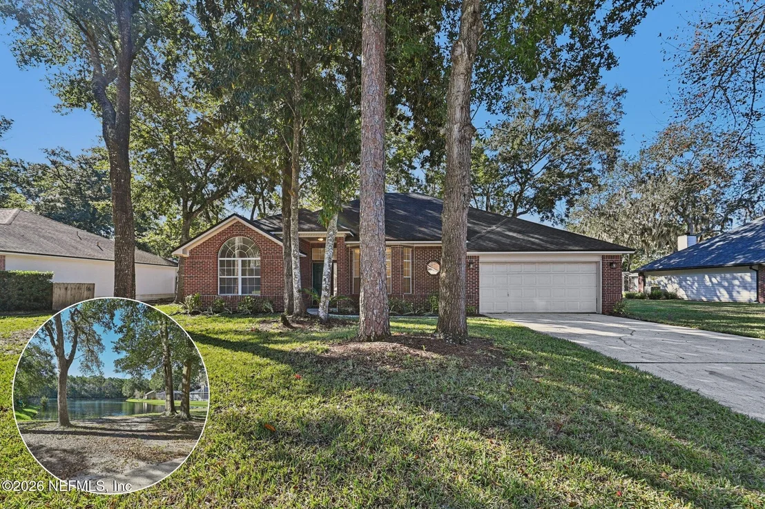 Photo of 208 HONEYSUCKLE Way