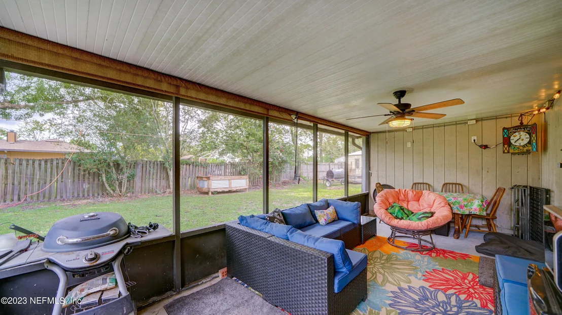Photo of 8169 MORRISTOWN Trail