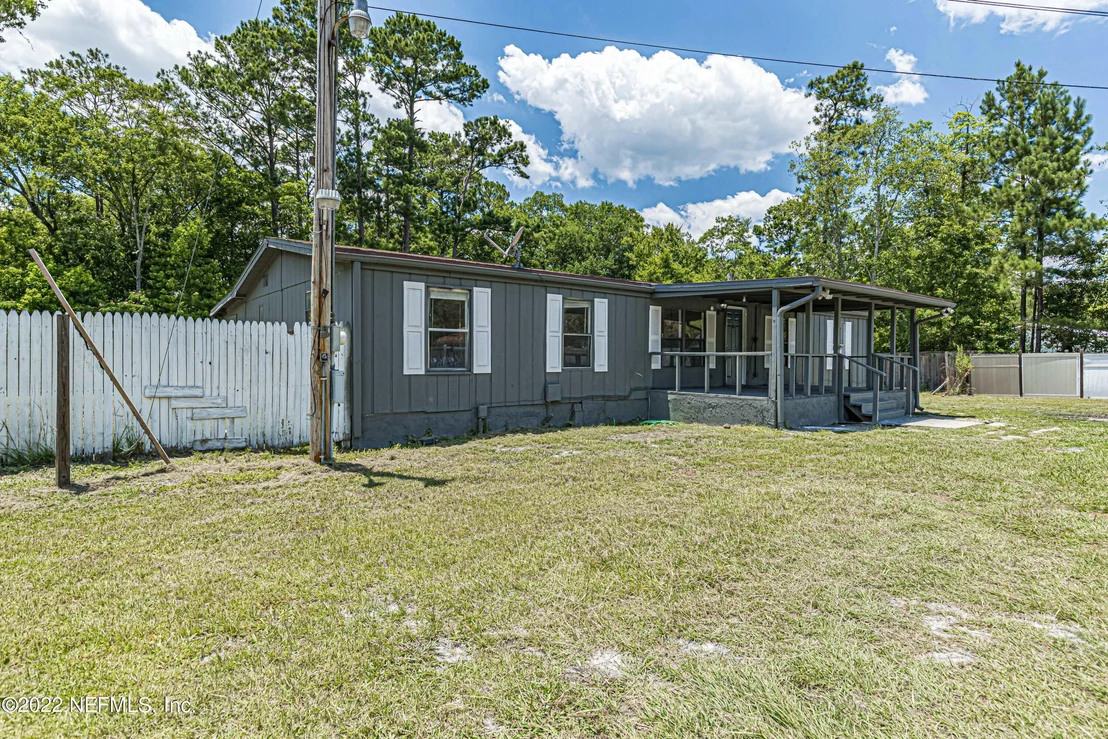 Photo of 65 PEPPERMINT Avenue