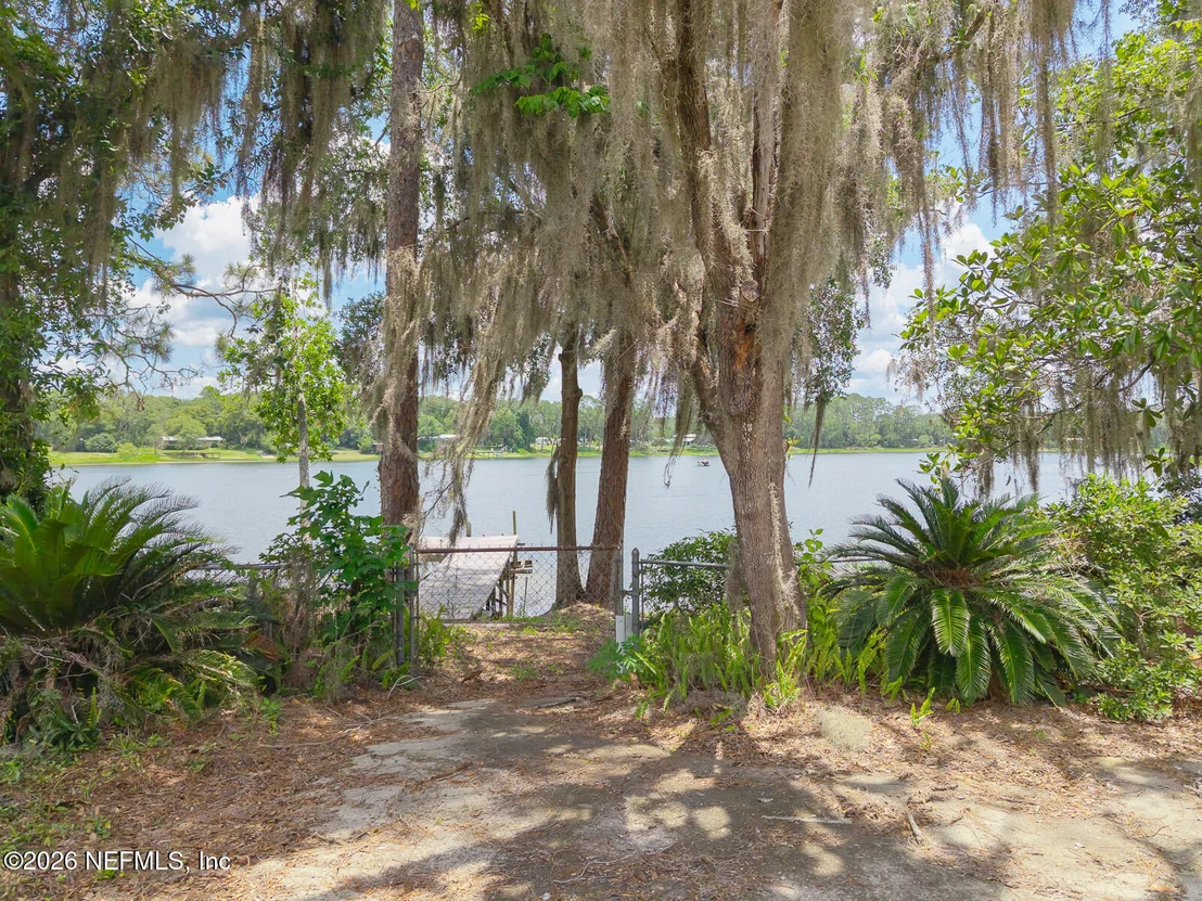Photo of 214 MIRROR LAKE Drive