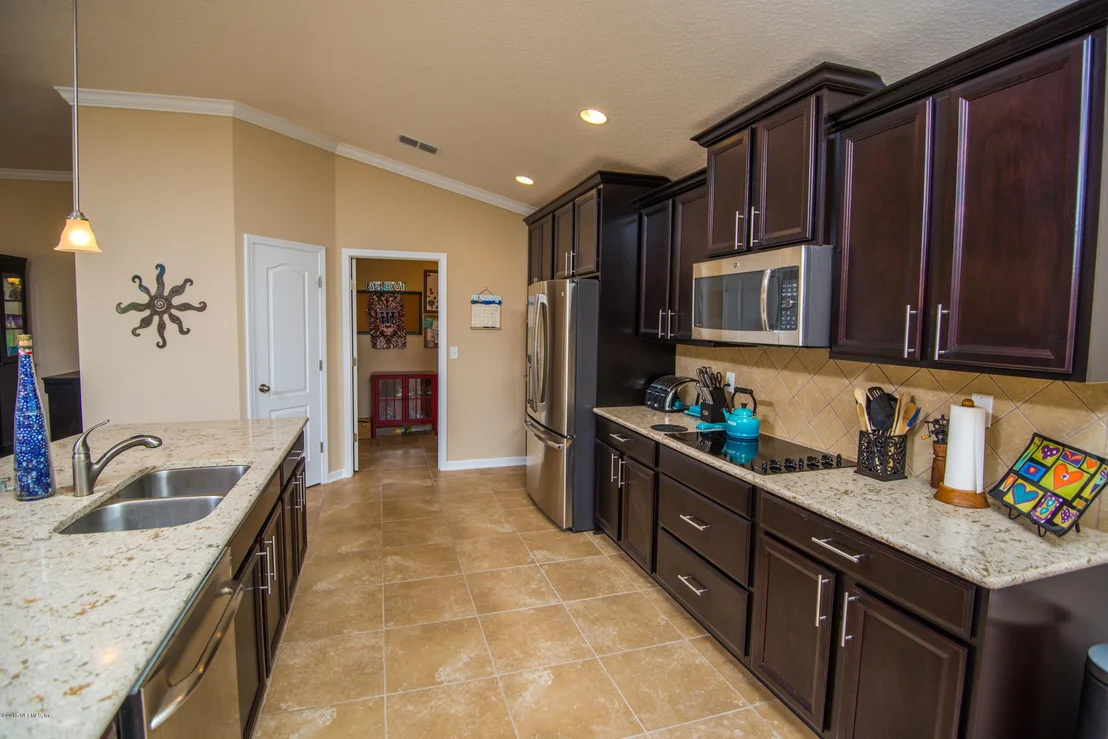 Photo of 448 IRISH ROSE Road
