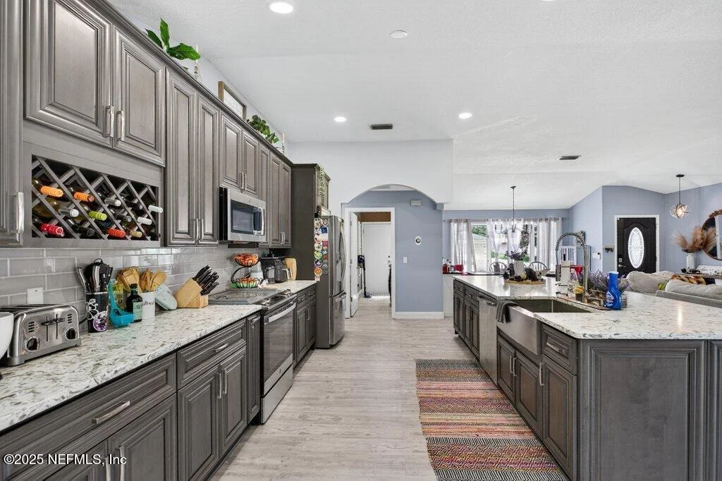 Photo of 7 WINTERBERRY Place