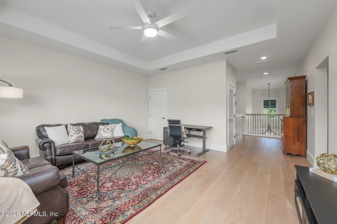 Photo of 95 PALM CREST Drive