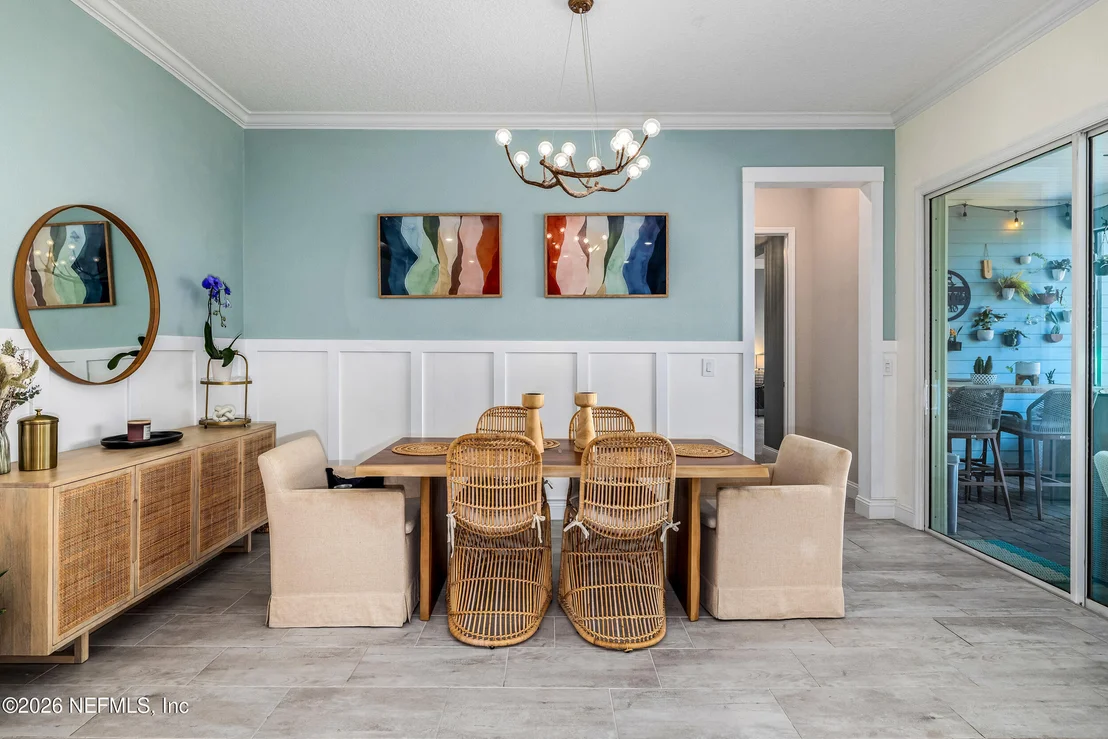 Photo of 137 CALLIEL Way