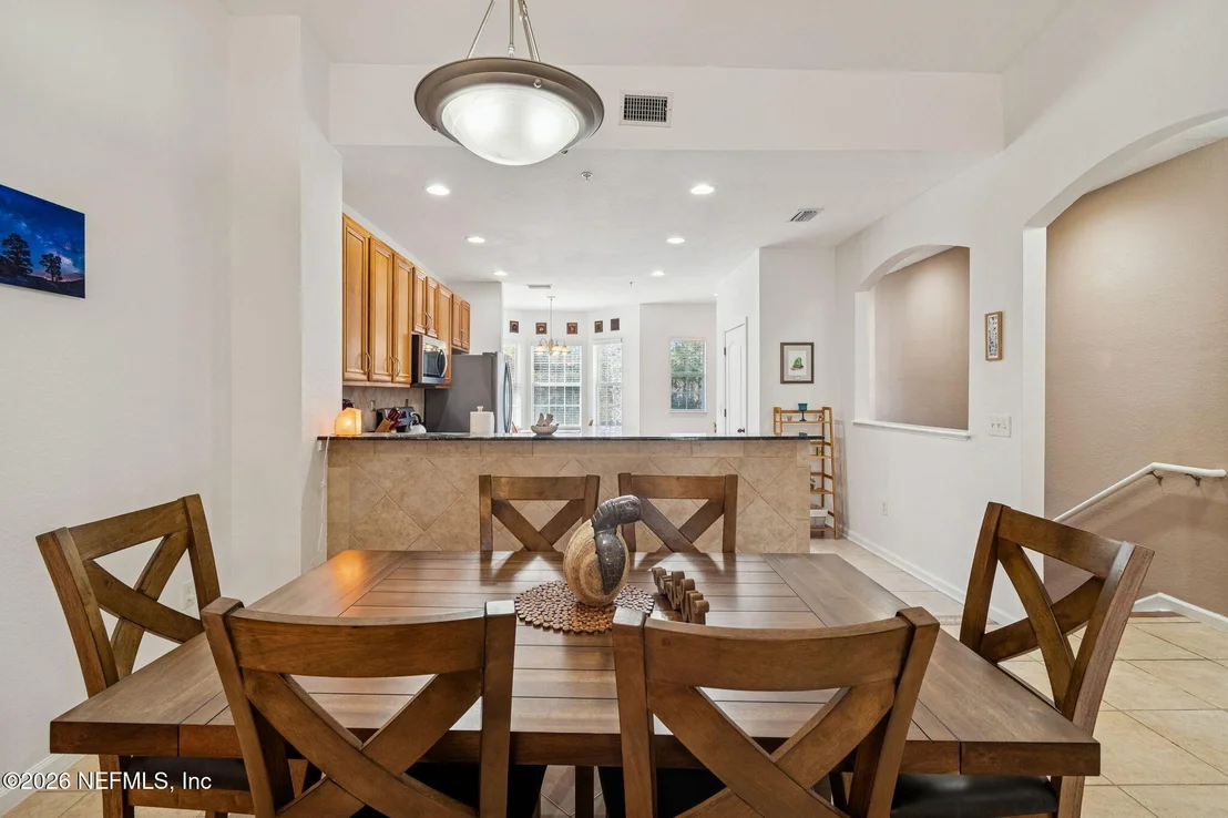 Photo of Unit 1005 at 175 BAYBERRY Circle