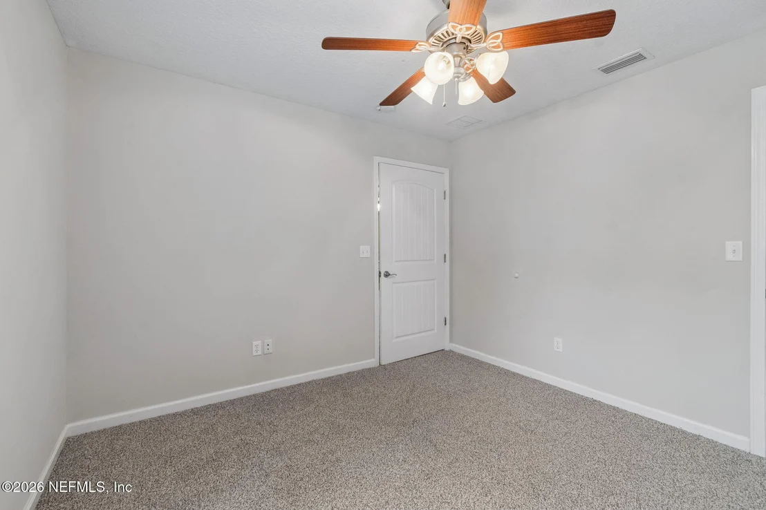 Photo of 18098 WELLS Road
