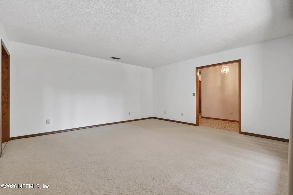 Photo of 112 CROOKED TREE Trail