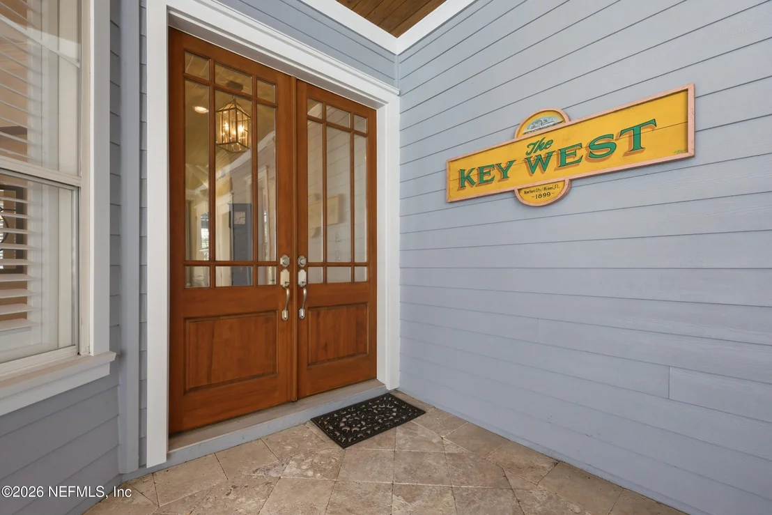 Photo of 286 VALE Drive