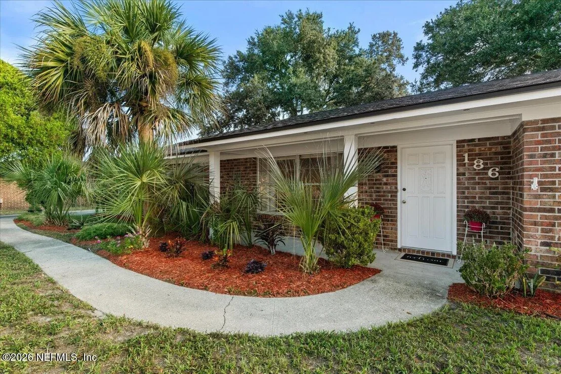 Photo of 186 FOXRIDGE Road
